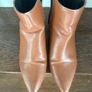 Women's Pointed Toe Ankle Boots - Brown